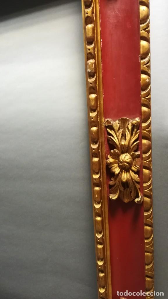 Antig&uuml;edades: MARCO ANTIGUO GRANATE Y DORADO CON PAN DE ORO - Foto 8