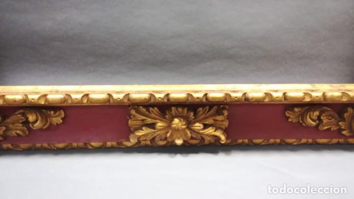 Antig&uuml;edades: MARCO ANTIGUO GRANATE Y DORADO CON PAN DE ORO - Foto 13