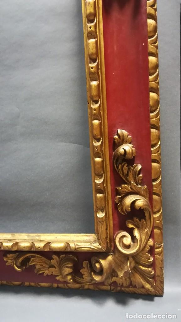 Antig&uuml;edades: MARCO ANTIGUO GRANATE Y DORADO CON PAN DE ORO - Foto 14