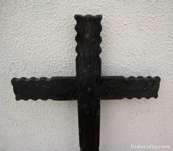 Antig&uuml;edades: Jesus crucificado, madera tallada - Foto 11
