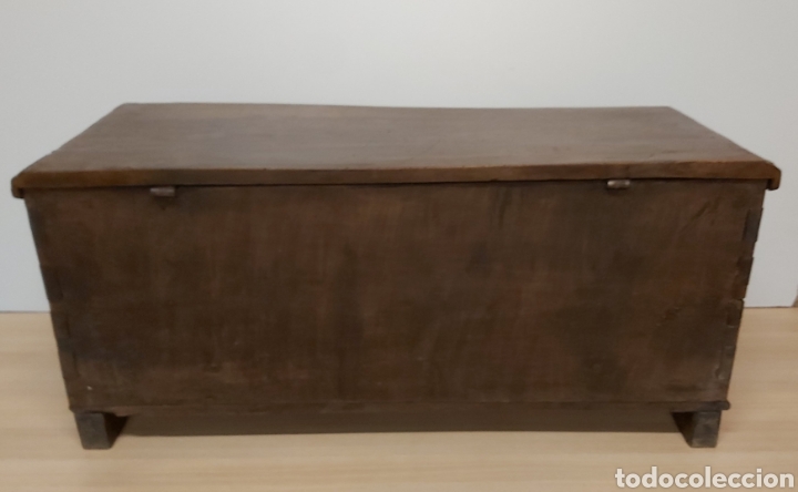 Antig&uuml;edades: Arc&oacute;n ba&uacute;l g&oacute;tico medieval en nogal - Foto 8