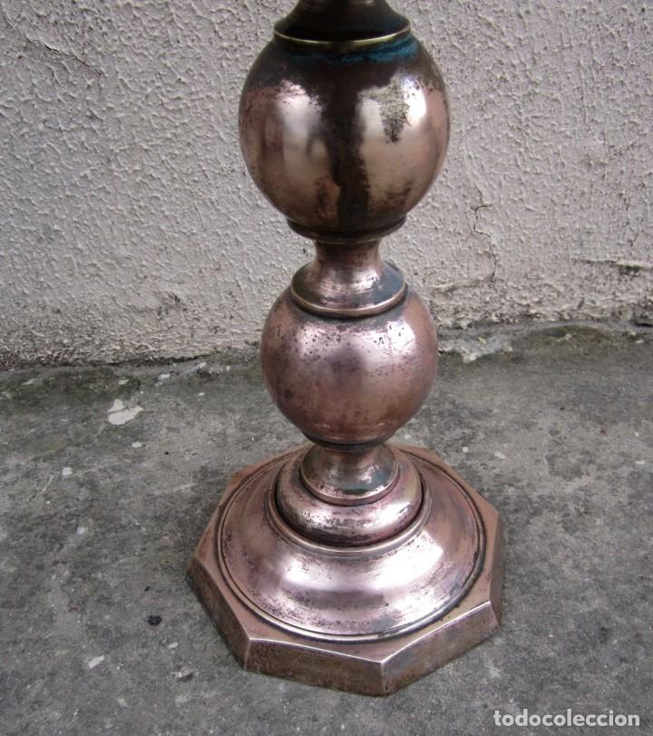 Antig&uuml;edades: Macetero de bronce y laton - Foto 7