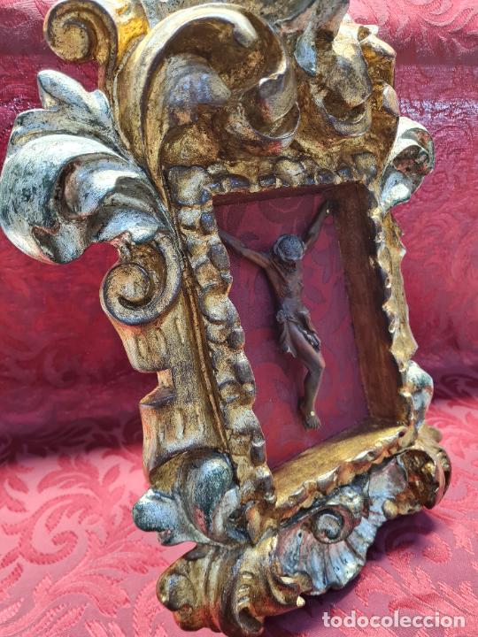 Antig&uuml;edades: RETABLO CRUCIFICADO DE SOBREMESA - Foto 3