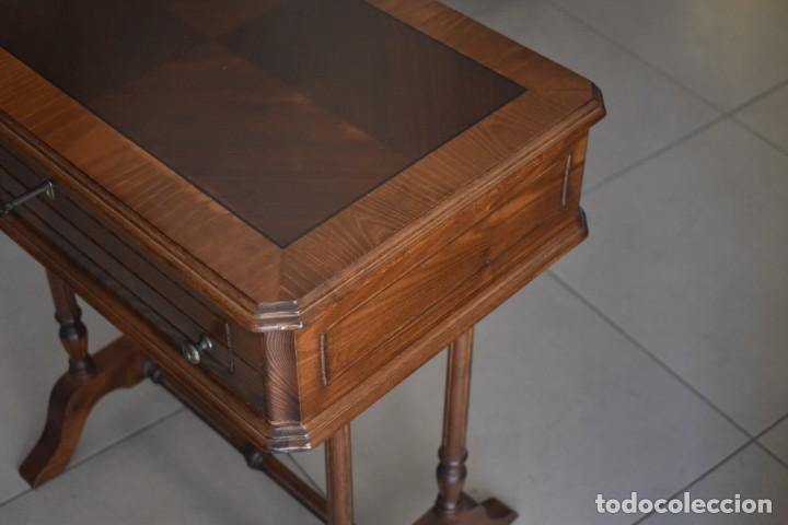 Antig&uuml;edades: BONITO COSTURERO - Foto 4