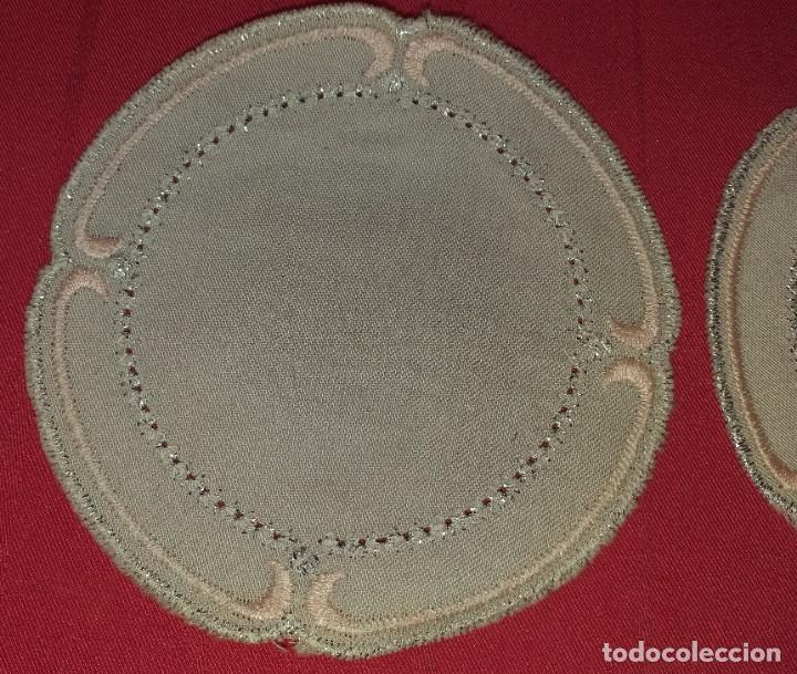 Antig&uuml;edades: 6 POSAVASOS DE TELA - Foto 3