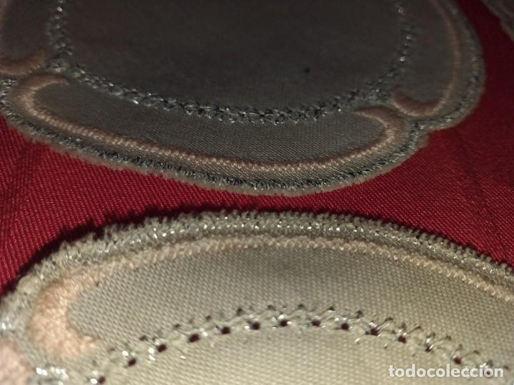 Antig&uuml;edades: 6 POSAVASOS DE TELA - Foto 6
