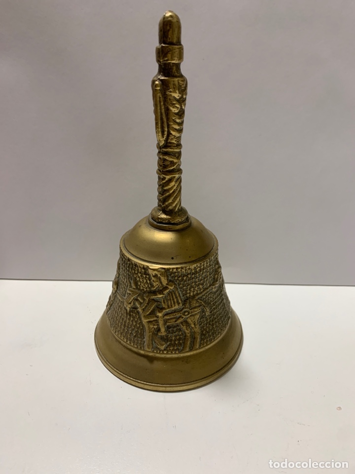 Antig&uuml;edades: Campana de bronce / escena campestres - Foto 3