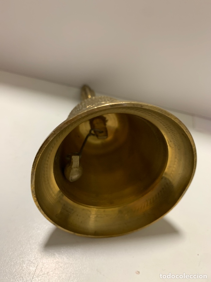 Antig&uuml;edades: Campana de bronce / escena campestres - Foto 4