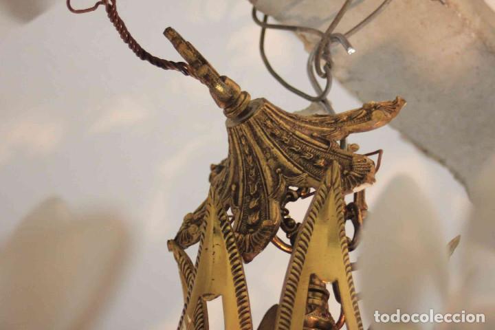 Antig&uuml;edades: LAMPARA BRONCE 30 LUCES - Foto 2