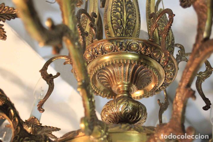 Antig&uuml;edades: LAMPARA BRONCE 30 LUCES - Foto 14