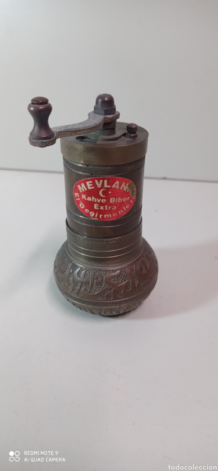 Antig&uuml;edades: Molinillo arabe para pimienta. Lat&oacute;n - Foto 2