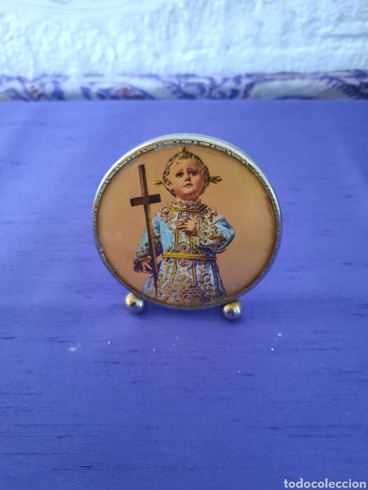 Antiquit&eacute;s: Muy antigua capillita de noche recuerdo Santo Ni&ntilde;o del Remedio.