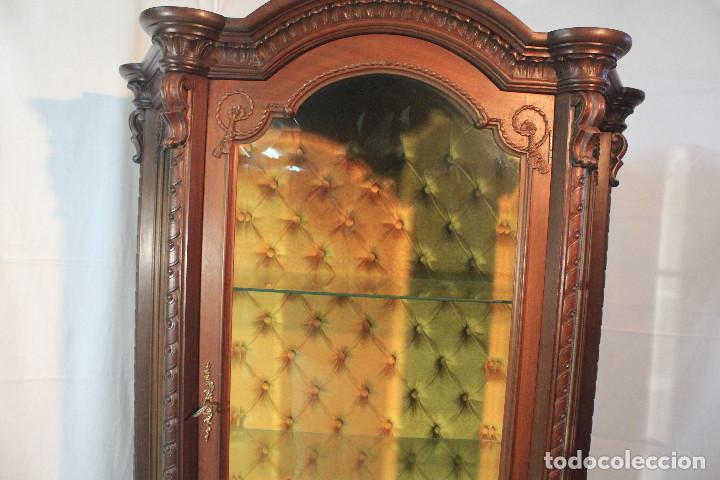 Antig&uuml;edades: VITRINA CAPITONE - Foto 10
