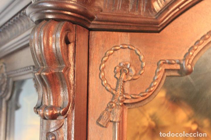 Antig&uuml;edades: VITRINA CAPITONE - Foto 12
