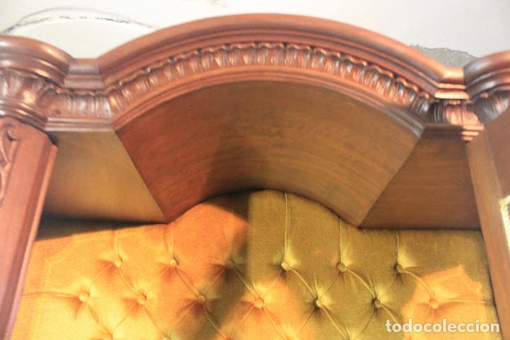 Antig&uuml;edades: VITRINA CAPITONE - Foto 19