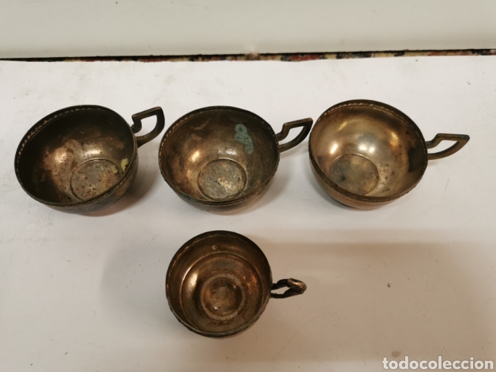 Antig&uuml;edades: Tazas metal plateado - Foto 1