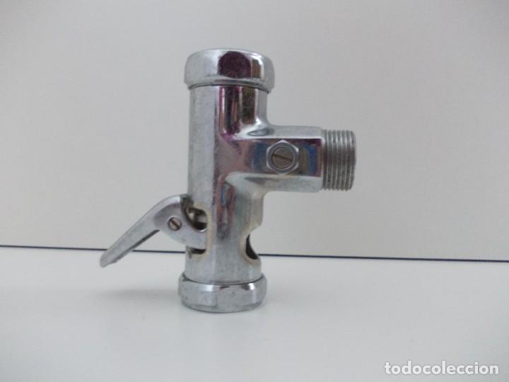 Antig&uuml;edades: Grifo urinario llave de paso Schell - Foto 4