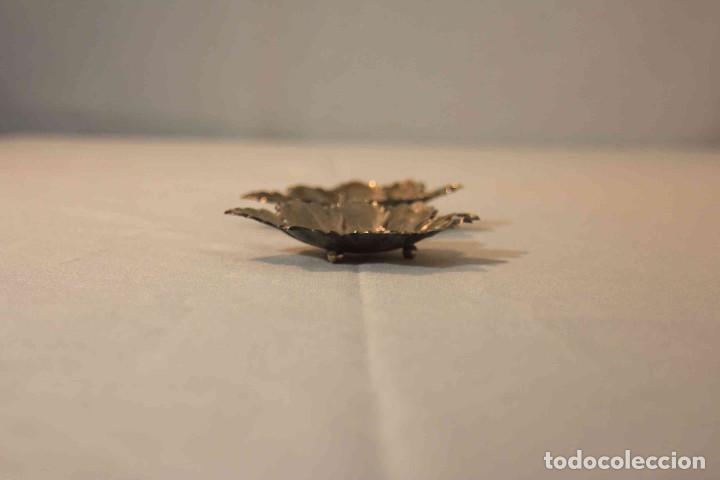 Antig&uuml;edades: PAR PLATILLOS HOJA PARRA - Foto 3