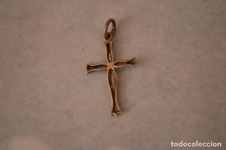 Antig&uuml;edades: cruz de plata - Foto 3