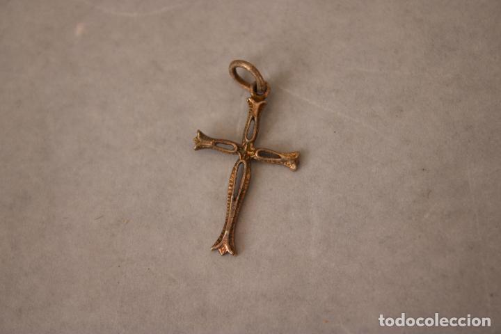Antig&uuml;edades: cruz de plata - Foto 1