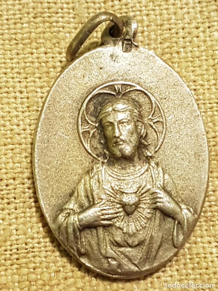 Antig&uuml;edades: Medalla N S de Pe&ntilde;arroya La Solana - Foto 2