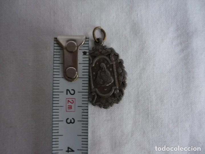 Antig&uuml;edades: Antigua medalla calada - Foto 4