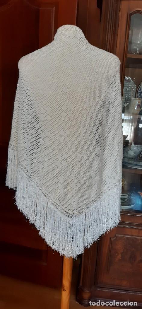 Antig&uuml;edades: BONITO MANTON CHAL DE PICO CON FLECO, - Foto 5