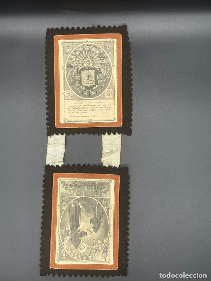 Antig&uuml;edades: ESCAPULARIO EN TELA BENEDICTIO S.P. FRANCISCI - Foto 1