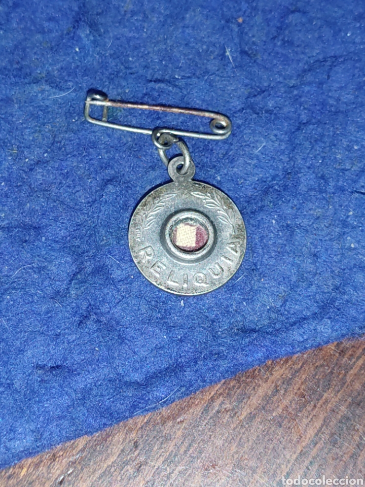 Antig&uuml;edades: Medalla Reliquia beata Josefa. - Foto 3