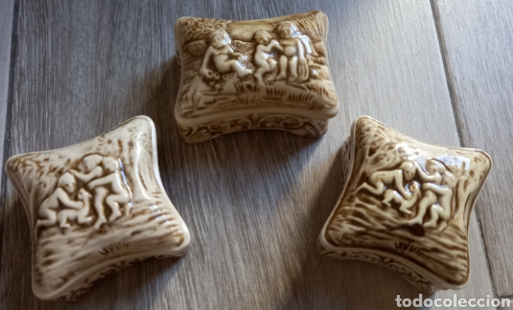 Antig&uuml;edades: Cajitas de porcelana, con querubines - Foto 1
