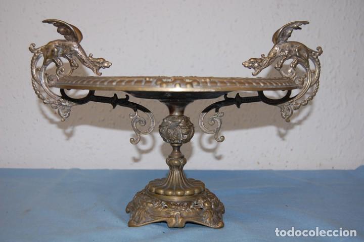 Antig&uuml;edades: CENTRO DE MESA EN BRONCE - Foto 4