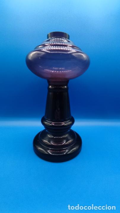 Antig&uuml;edades: PAREJA DE QUINQUES EN CRISTAL MORADO - Foto 10