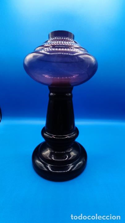 Antig&uuml;edades: PAREJA DE QUINQUES EN CRISTAL MORADO - Foto 12
