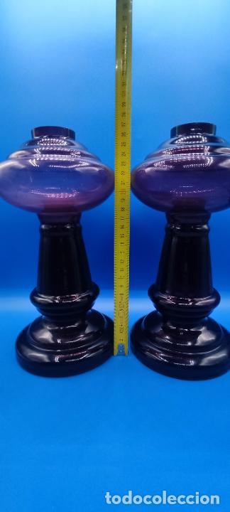 Antig&uuml;edades: PAREJA DE QUINQUES EN CRISTAL MORADO - Foto 15