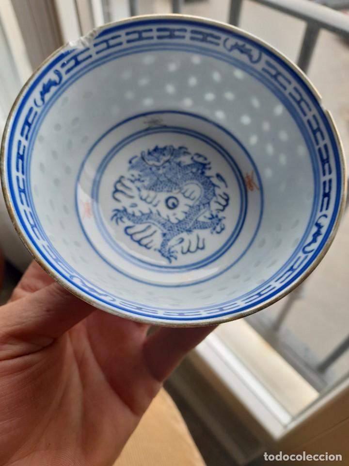 Antig&uuml;edades: Cuenco con transparencias de porcelana China - Foto 1