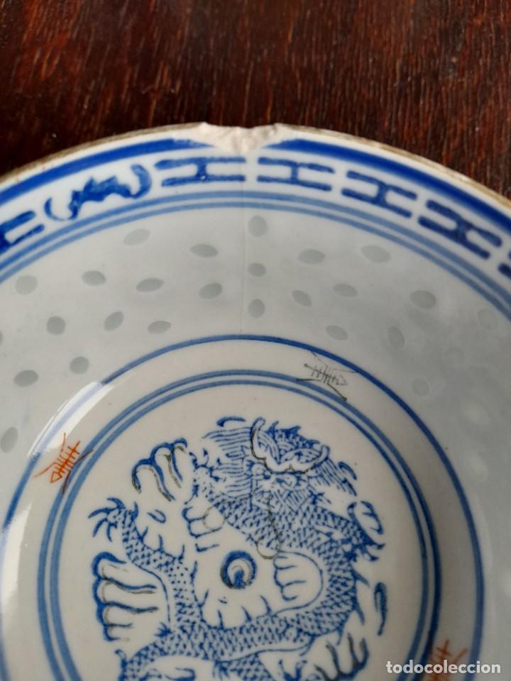 Antig&uuml;edades: Cuenco con transparencias de porcelana China - Foto 5