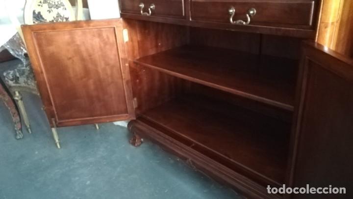 Antig&uuml;edades: MUEBLE BAR DE MADERA DE NOGAL ESTILO CHIPPENDALE - Foto 10