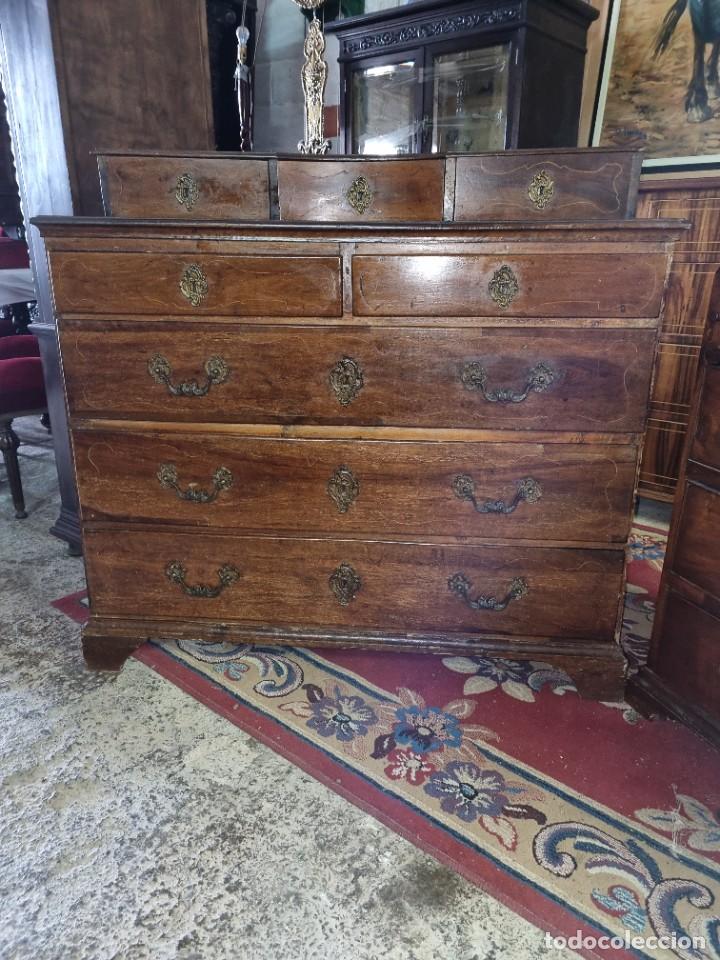 Antig&uuml;edades: Comoda catalana - Foto 4
