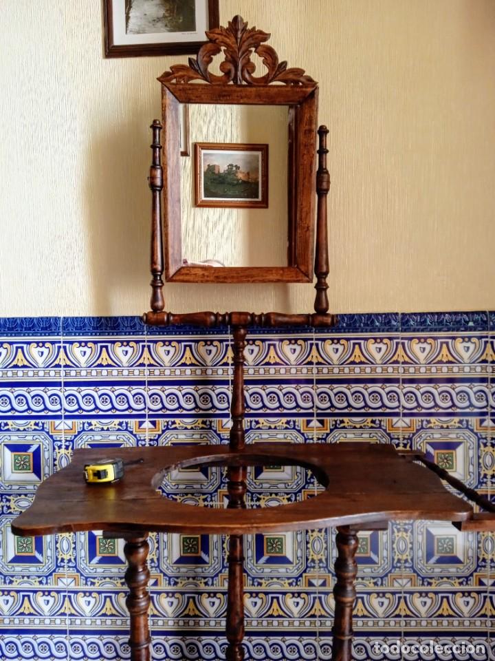 Antig&uuml;edades: Palanganero antiguo de madera - Foto 5