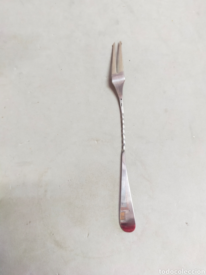 Antig&uuml;edades: TENEDOR APERITIVOS DE PLATA. - Foto 2