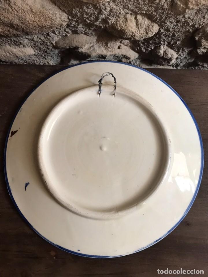 Antig&uuml;edades: Plato cer&aacute;mica Azul - Foto 3