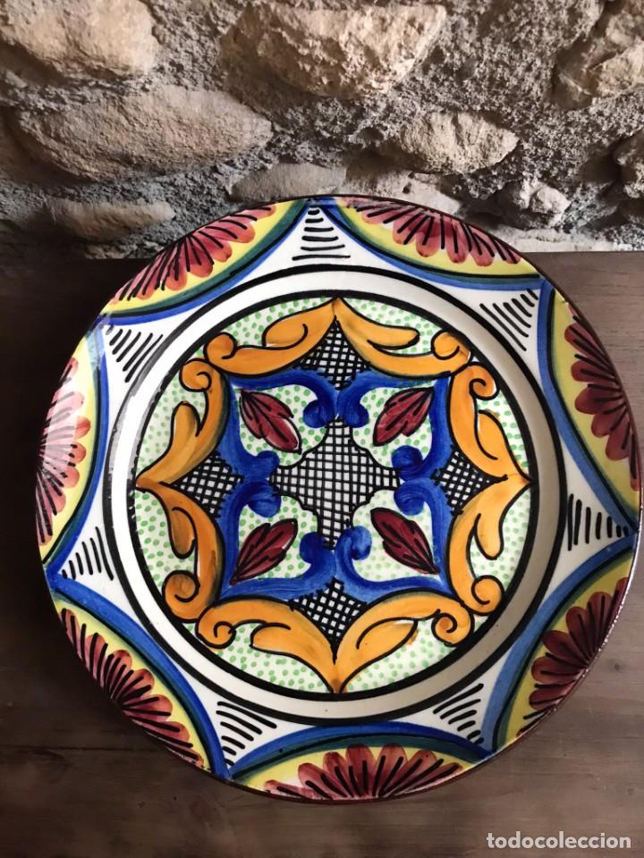 Antig&uuml;edades: Plato cer&aacute;mica pintada - Foto 1
