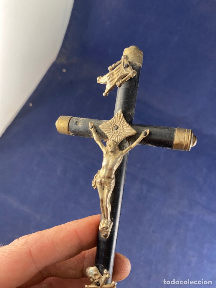 Antig&uuml;edades: Cruz antigua madera y plata - Foto 5