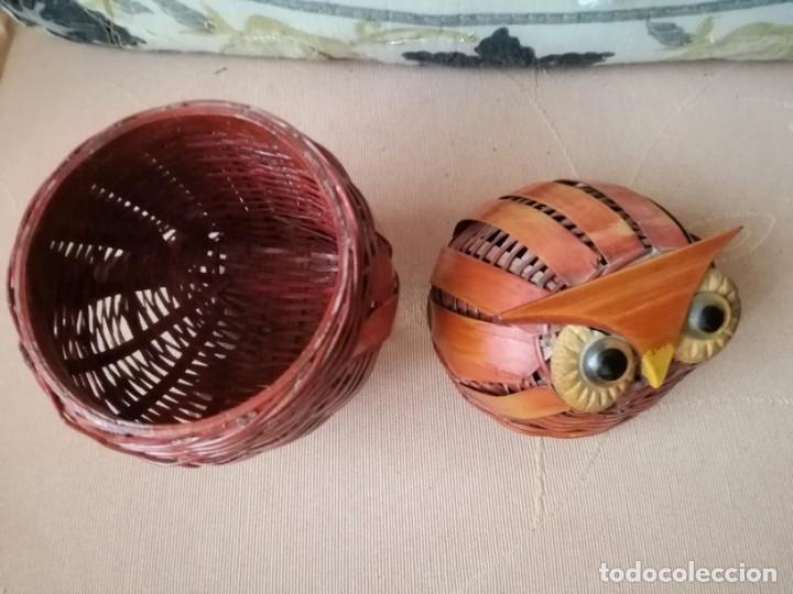 Antig&uuml;edades: CAJA de MIMBRE en FORMA DE BUHO - Foto 6