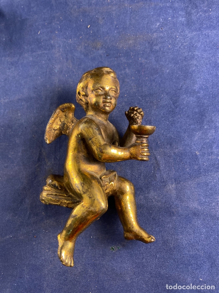 &Aacute;ngel de bronce