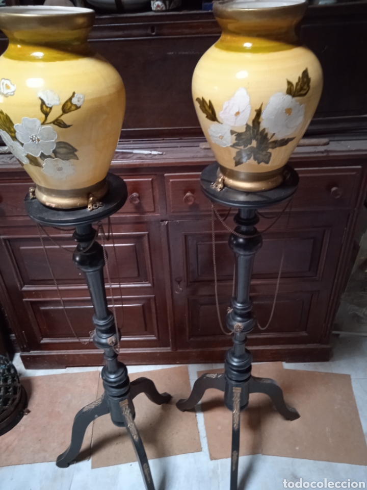 Antig&uuml;edades: Peanas antiguas con opalinas - Foto 1