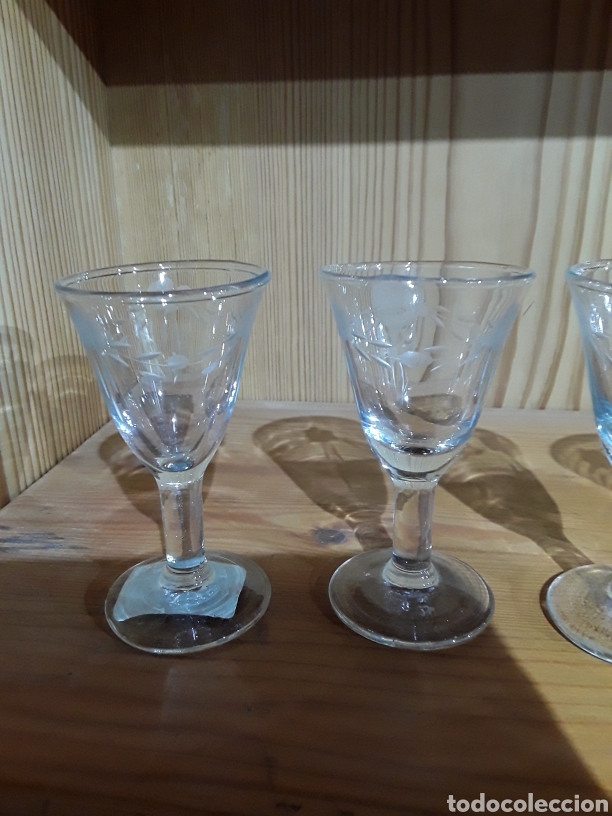 Antig&uuml;edades: Copas de licor ( 5 ) - Foto 4