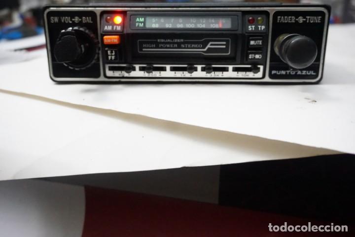 Antiguidades: RADICASSETETE PUNTO AZUL BOTONES MAL oir lo demas todo bien