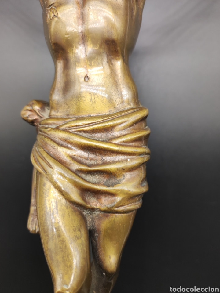 Antig&uuml;edades: Cristo de bronce - Foto 4