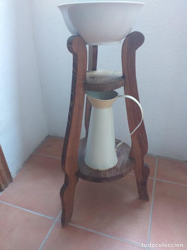 Antig&uuml;edades: Lavabo tr&iacute;pode. Siglo XVIII. - Foto 4